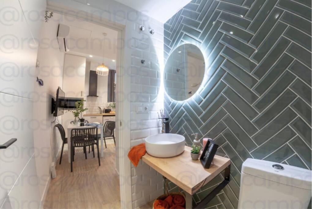 Al5 Seaside Bliss-Stylish Loft Steps From Malvarrosa Βαλένθια Εξωτερικό φωτογραφία