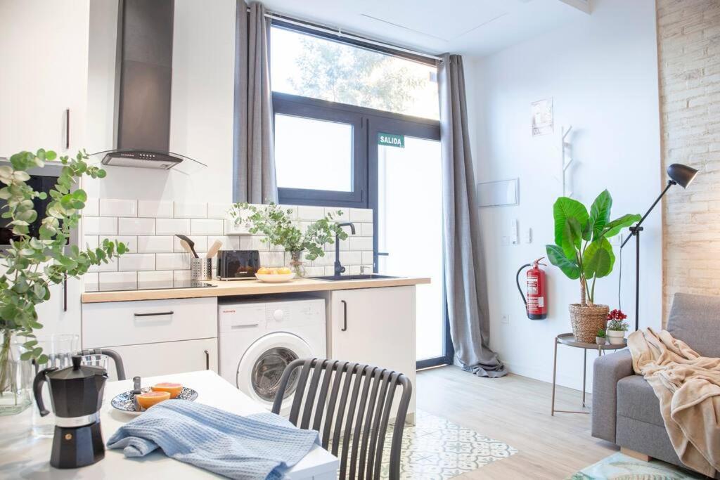 Al5 Seaside Bliss-Stylish Loft Steps From Malvarrosa Βαλένθια Εξωτερικό φωτογραφία
