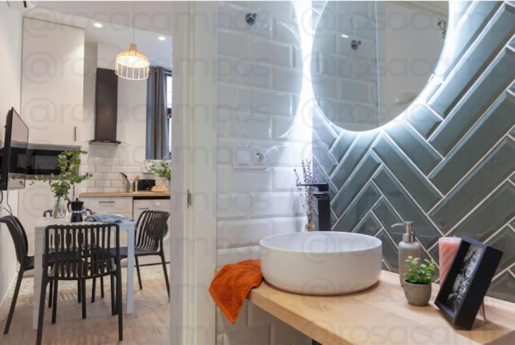 Al5 Seaside Bliss-Stylish Loft Steps From Malvarrosa Βαλένθια Εξωτερικό φωτογραφία