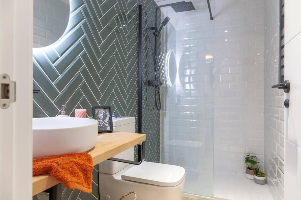 Al5 Seaside Bliss-Stylish Loft Steps From Malvarrosa Βαλένθια Εξωτερικό φωτογραφία